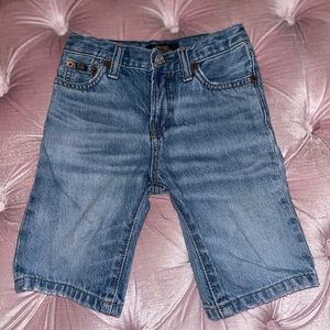 Boys Polo Jean shorts. “The Sullivan Slim”. Size 4T. Excellent condition.